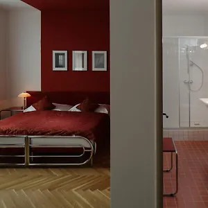 axa-hotel.praguehotelsweb.com/